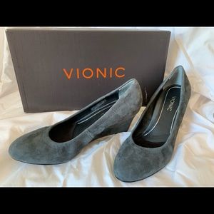 Vionic Camden